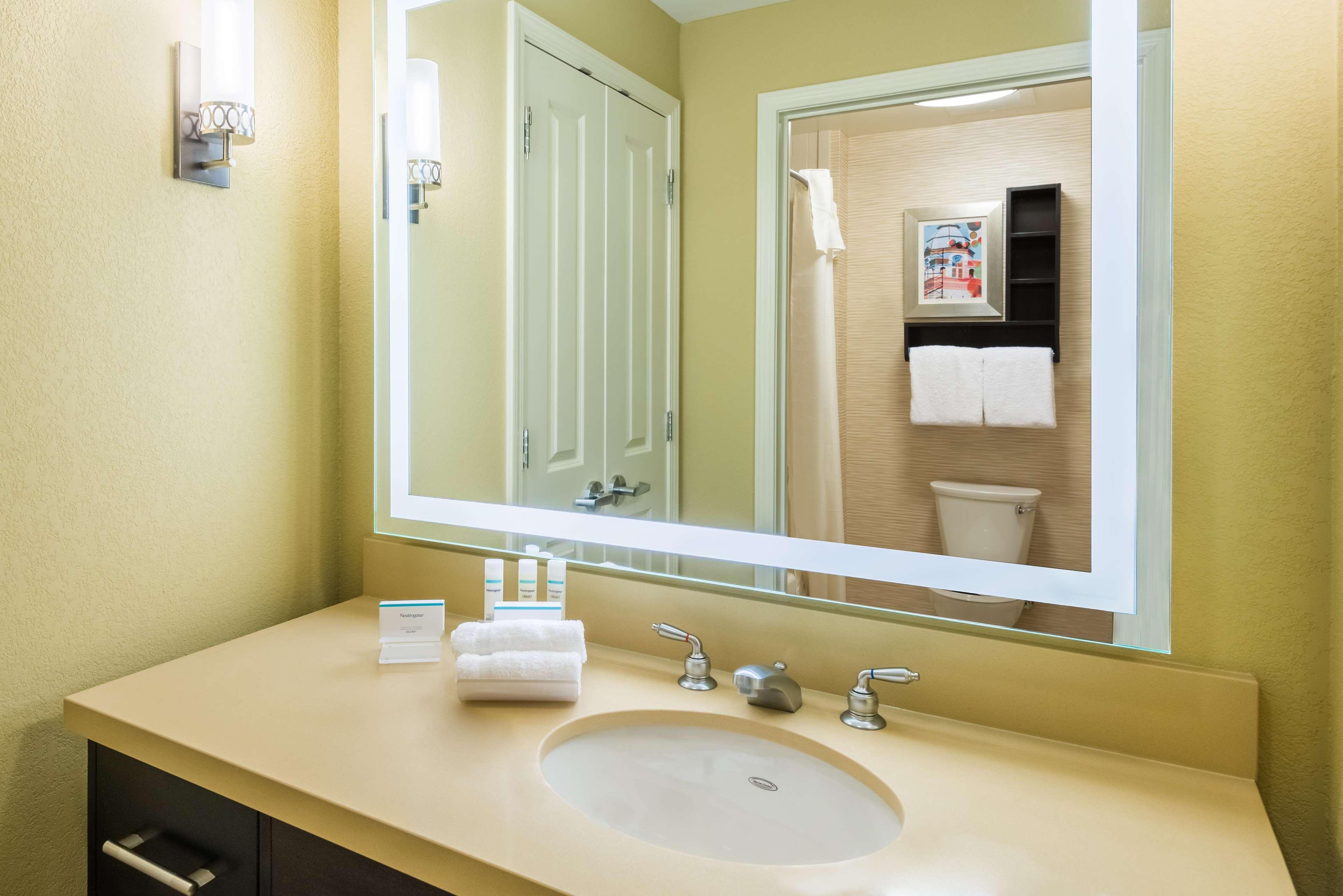 Homewood Suites By Hilton Little Rock Downtown Екстериор снимка